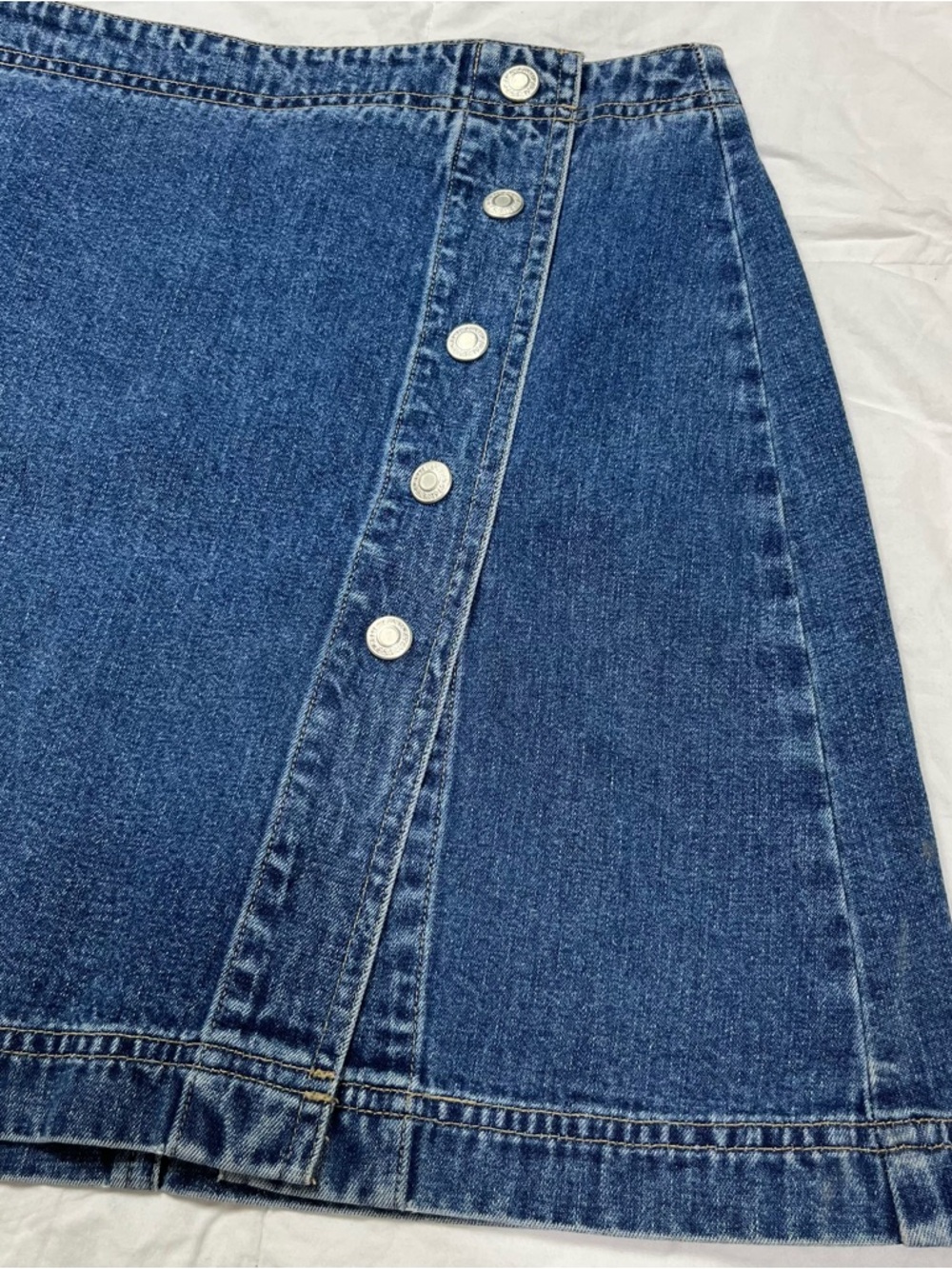 GAP Y2K Button Down Denim Skirt Women's Size 2 - Picture 3 of 9